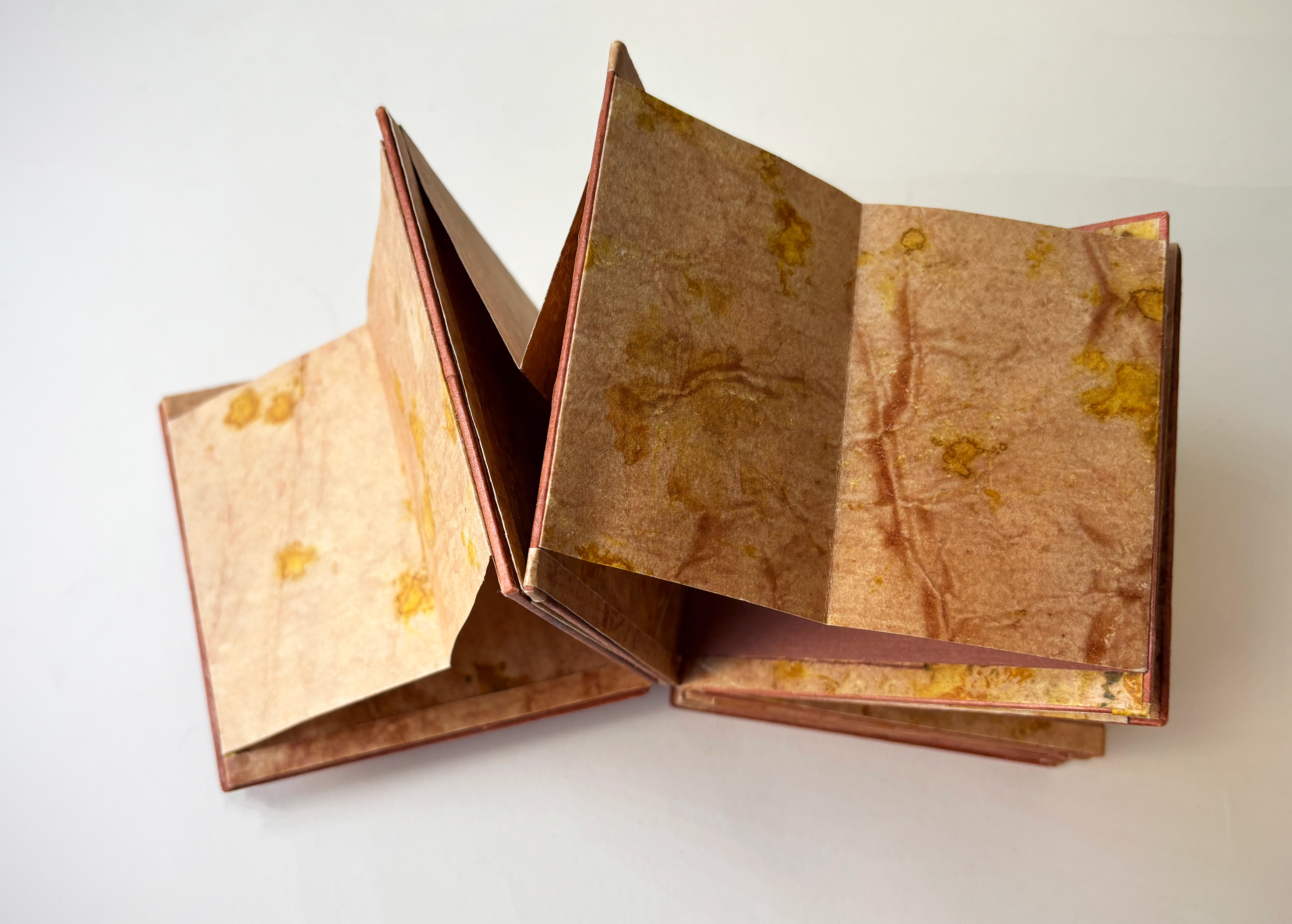 image 1 for Traces-2
